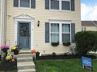 9 Cutter Cove Ct, Middle River, MD 21220