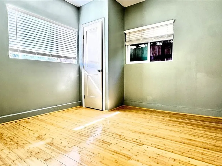 3117 Newton St — Photo 8