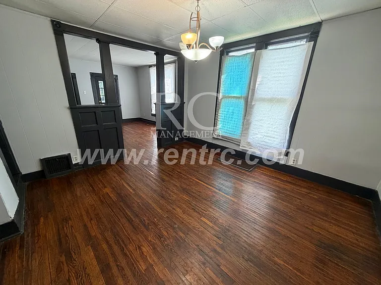 314 Porter St — Photo 9