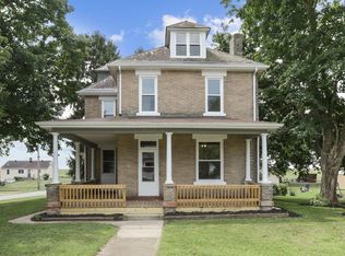 55 Landis St, Lockbourne, OH 43137