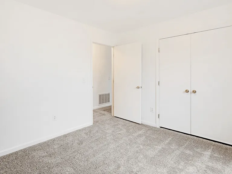 Cascade Apartments — Photo 17