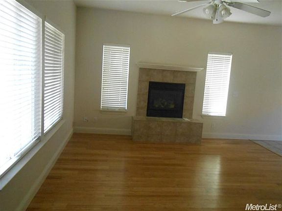 5th image of 5525 Brook Falls Ct