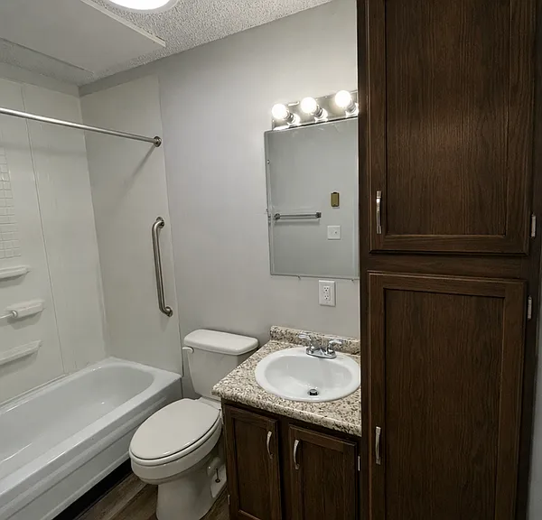 805 3rd Ave SW #5 — Photo 10