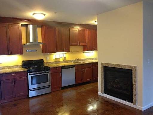 1st image of 436 Clementina St