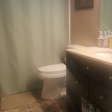5th image of 2201 S San Carlos Ct