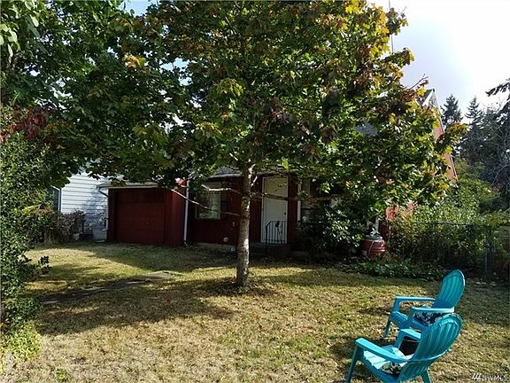 2nd image of 13738 Densmore Ave N