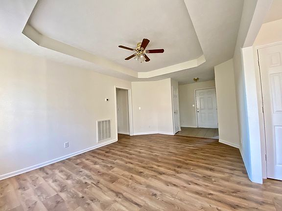 5th image of 2330 Medford Campbell Blvd
