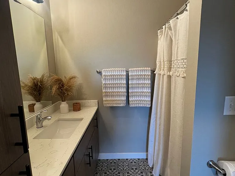 Eagle Pointe Apartments- Resort-Style Living in Albany — Photo 60