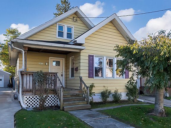 2nd image of 1211 W 31st St