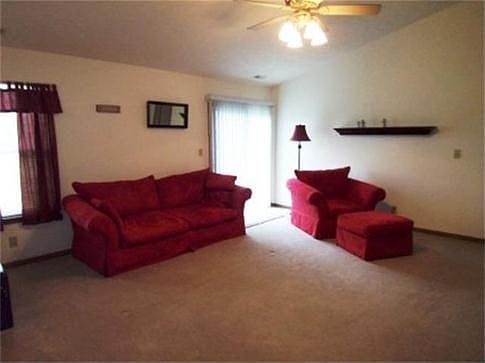 3rd image of 3117 Stratus Dr