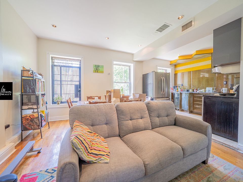 1st image of 348 Franklin Ave #4A