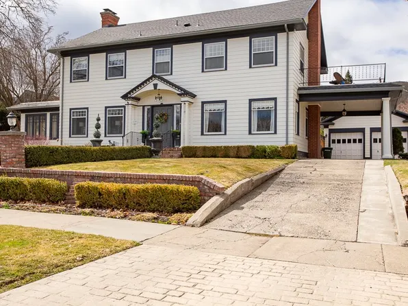 1504 1st St, La Grande, OR 97850