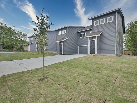 3rd image of 7919 Doreen Ave