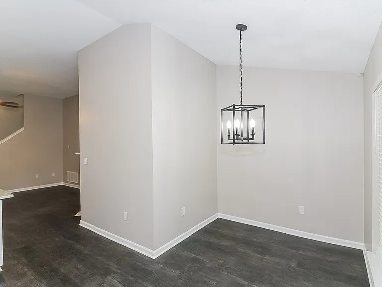 10678 Pecan Meadow Dr N — Photo 8