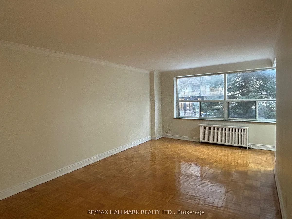 Building Photo - 134 Lawton Blvd #211