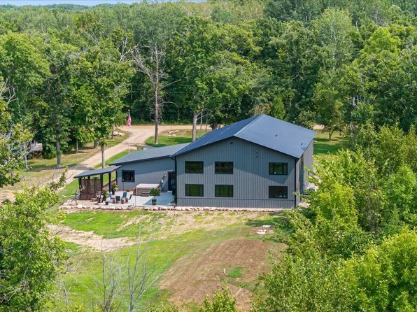 6847 Thesing Rd, Brainerd, MN 56401