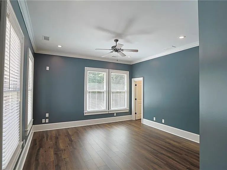 1294 Lenox Park Blvd — Photo 56