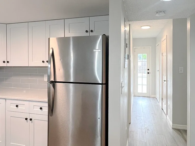 3758 Aristotle Ave — Photo 8