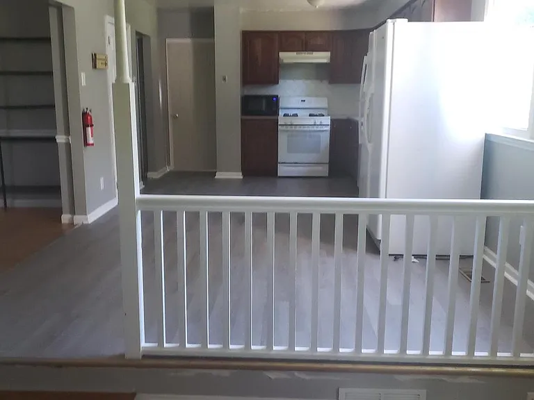306 Cornell Rd — Photo 11