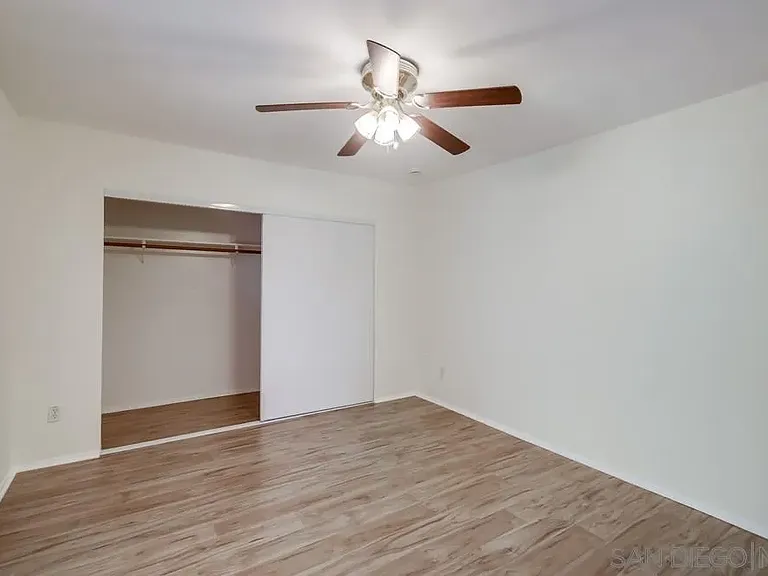 1712 Bervy St — Photo 38