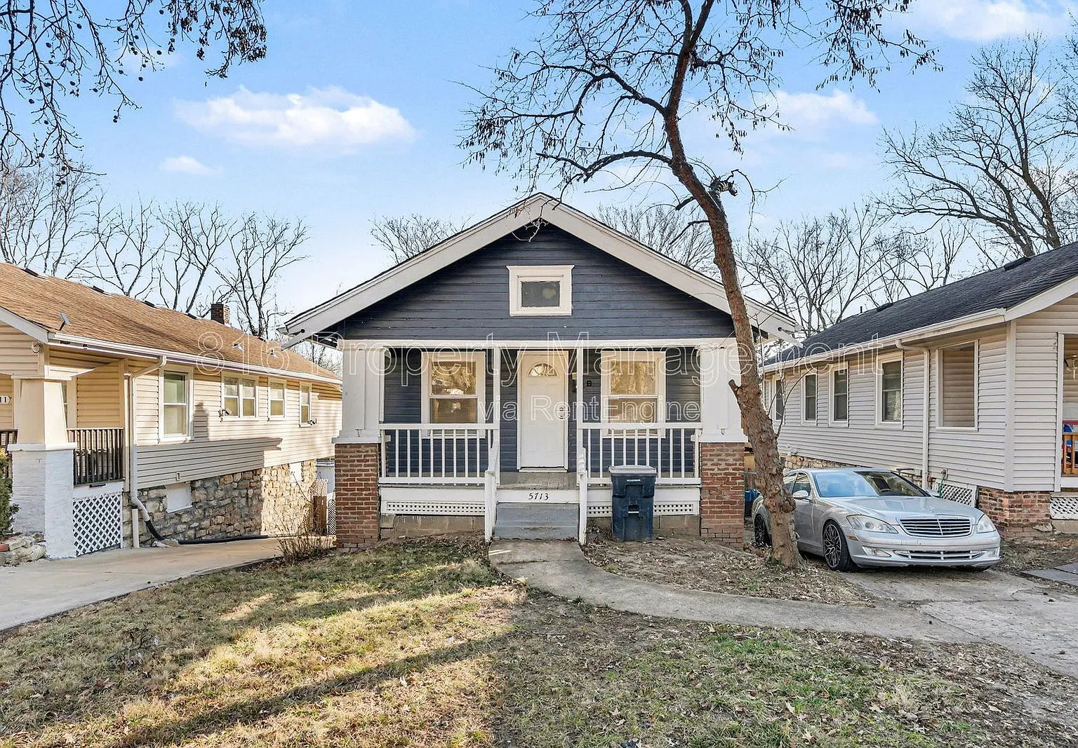 2 bed, 1.0 bath, $1,050 — Photo 1