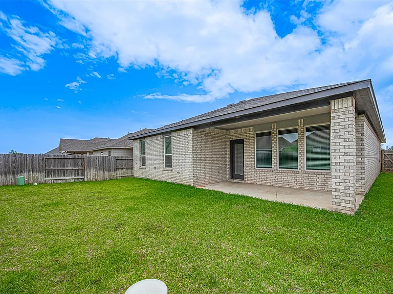 133 Aurora Spgs — Photo 35