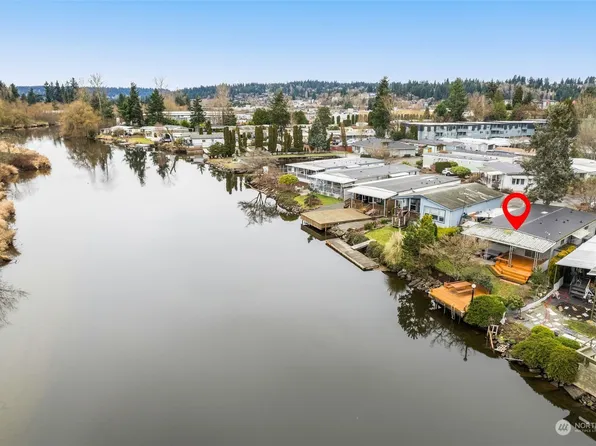 7301 NE 175th Street #132, Kenmore, WA 98028