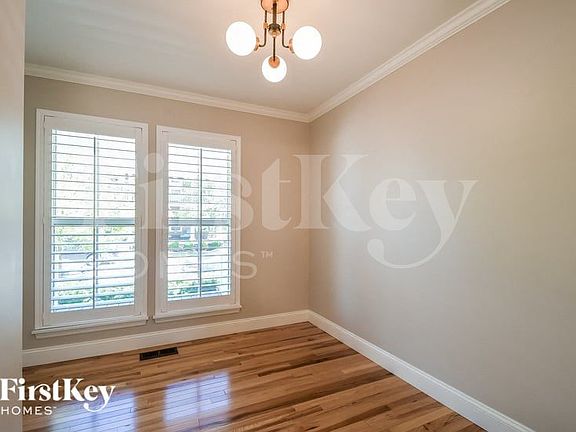 3rd image of 3218 Tiber St