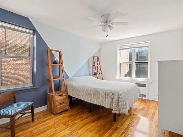 33-15 81st Street 5F image 2 of 6