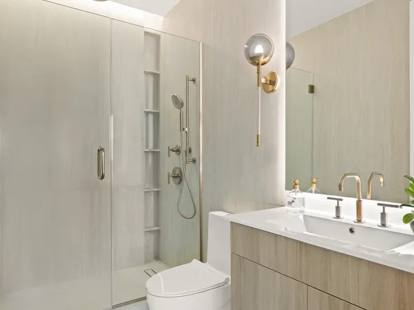 56 Quincy Street image 10 of 17