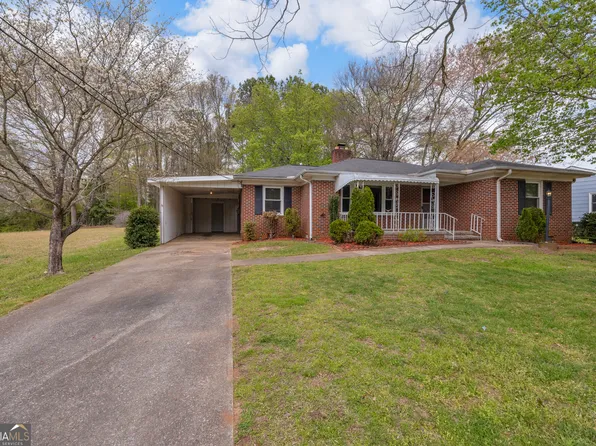 170 Johnny St, Hartwell, GA 30643