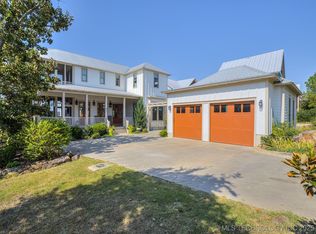 82 Ridgeline Rd, Eufaula, OK 74432