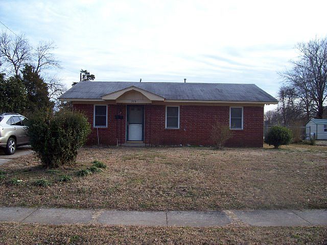 1st image of 375 Atkins Blvd