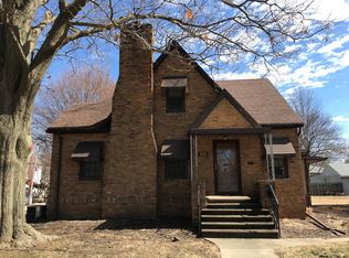 920 N Main St, Pontiac, IL 61764