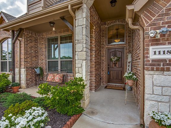 2nd image of 1118 Ethan Dr
