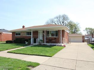 27436 Haverhill Dr, Warren, MI 48092