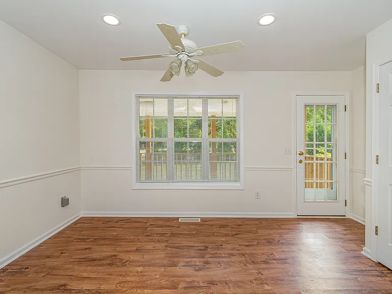 715 Afton Park Dr — Photo 9