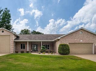1535 Howard Rd, Marion, IL 62959