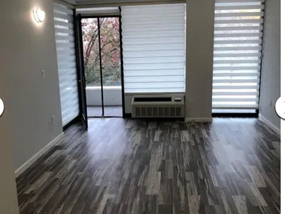 4th image of 5 Grace Ct N #4C