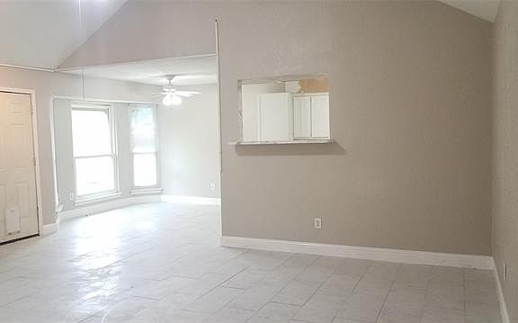 3rd image of 3662 Forest Trail Dr