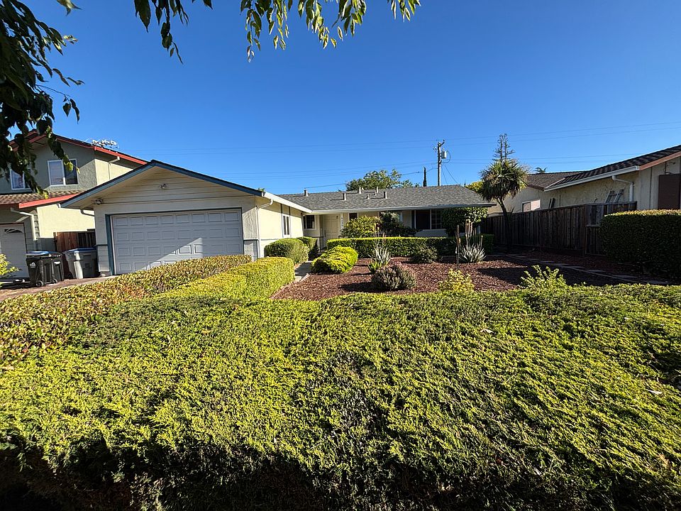 1st image of 6426 Ivy Ln