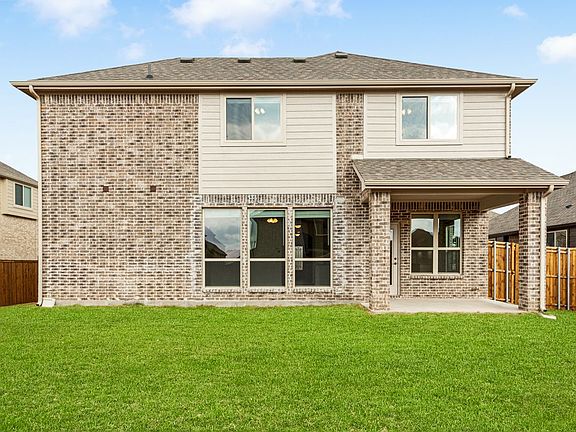 4th image of 1232 Stoneleigh Pl