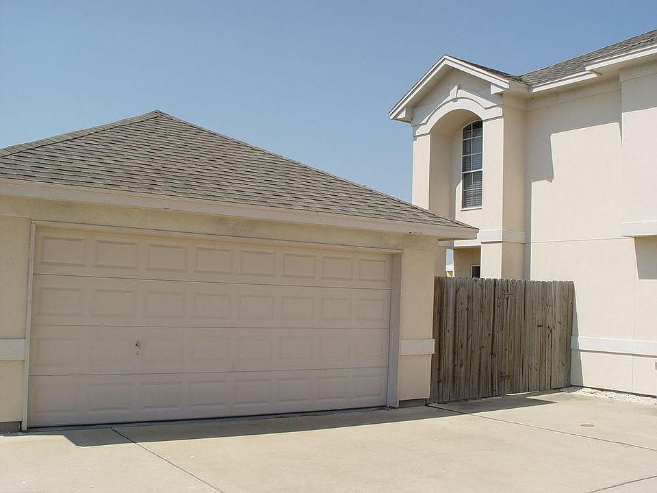1st image of 15418 Gun Cay Ct APT A