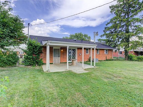5th image of 854 Fitchland Dr