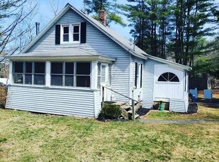 74 North St, Broadalbin, NY 12025