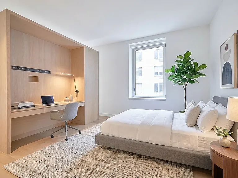 84 William St #606 — Photo 2