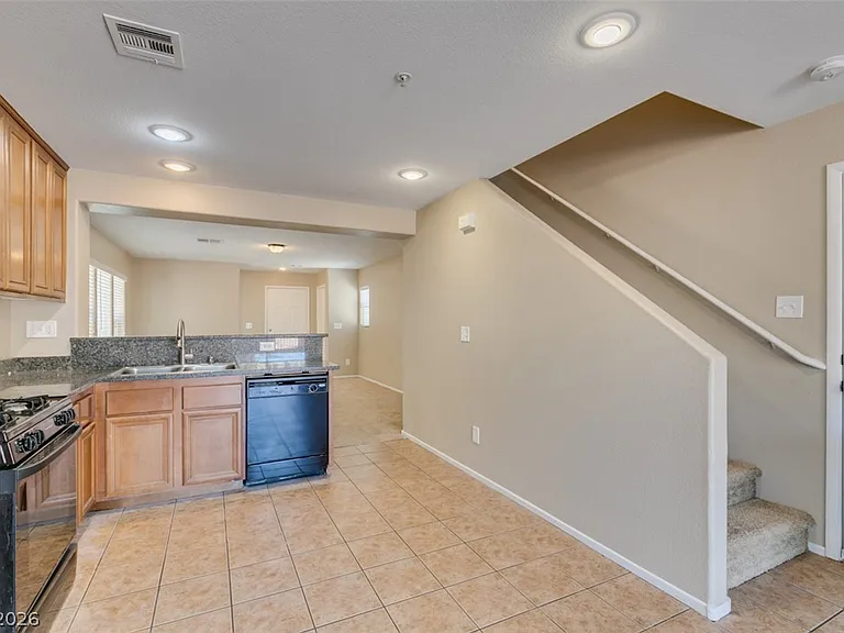 1155 Paradise Garden Dr — Photo 22