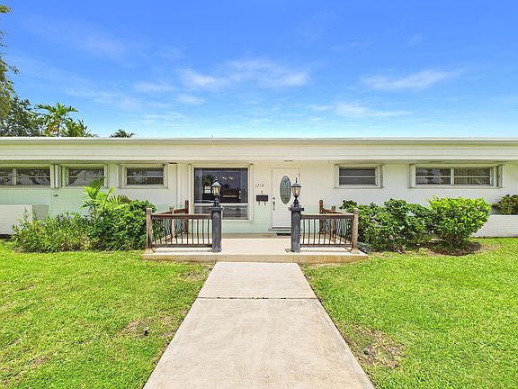 3rd image of 1719 N 44th Avenue