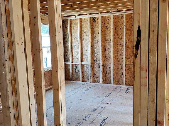 5th image of 200 Konrad Court Lot 14