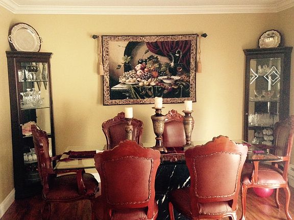 4th image of 3242 Saxonville Way